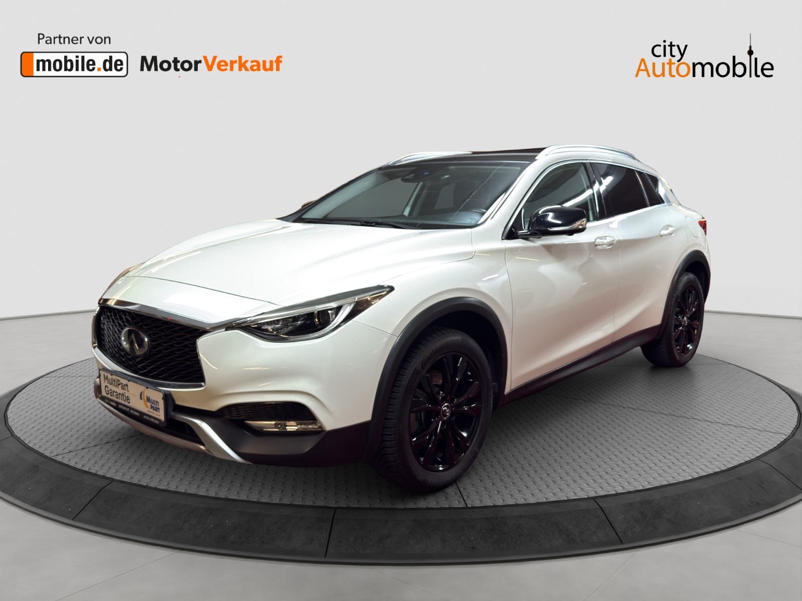 Infiniti Q30
