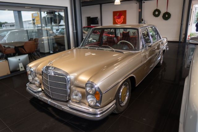 Mercedes-Benz 300 SEL 6.3L