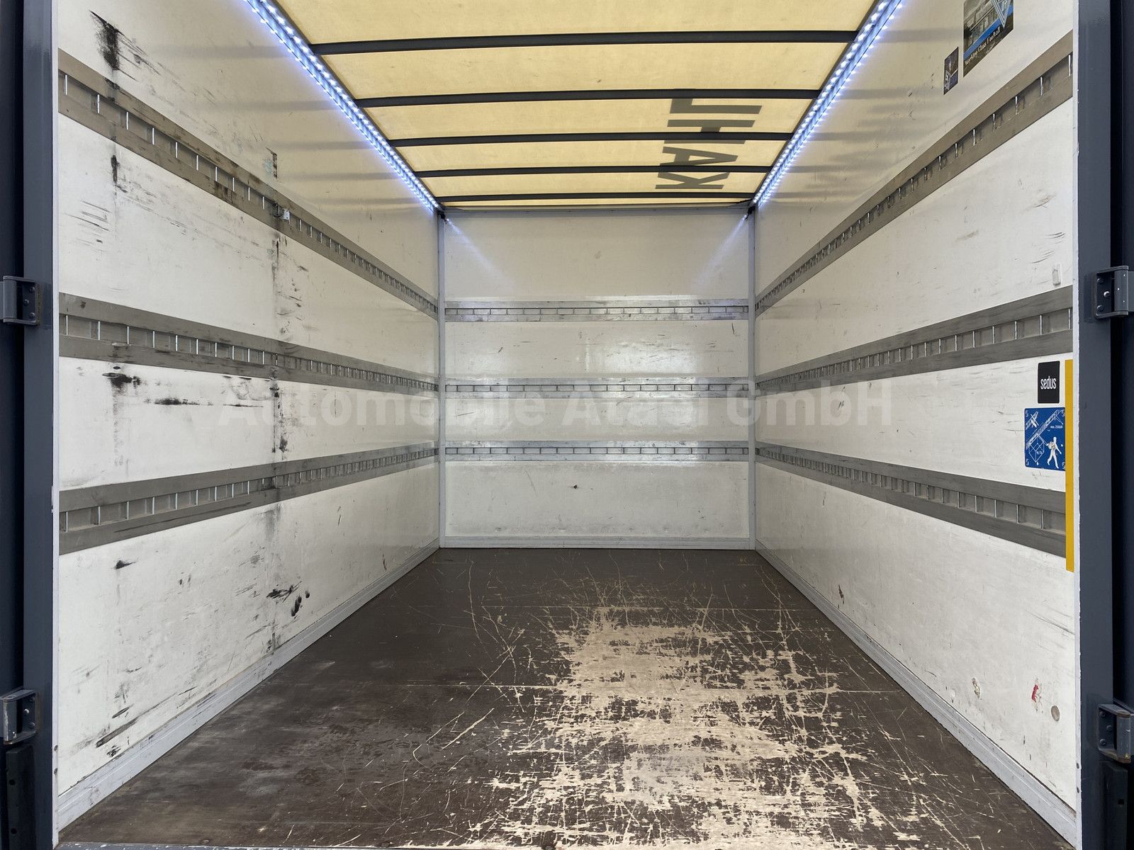 Fahrzeugabbildung Mercedes-Benz Sprinter 316 Automatik *MAXI* KAMERA+ LED (8774)
