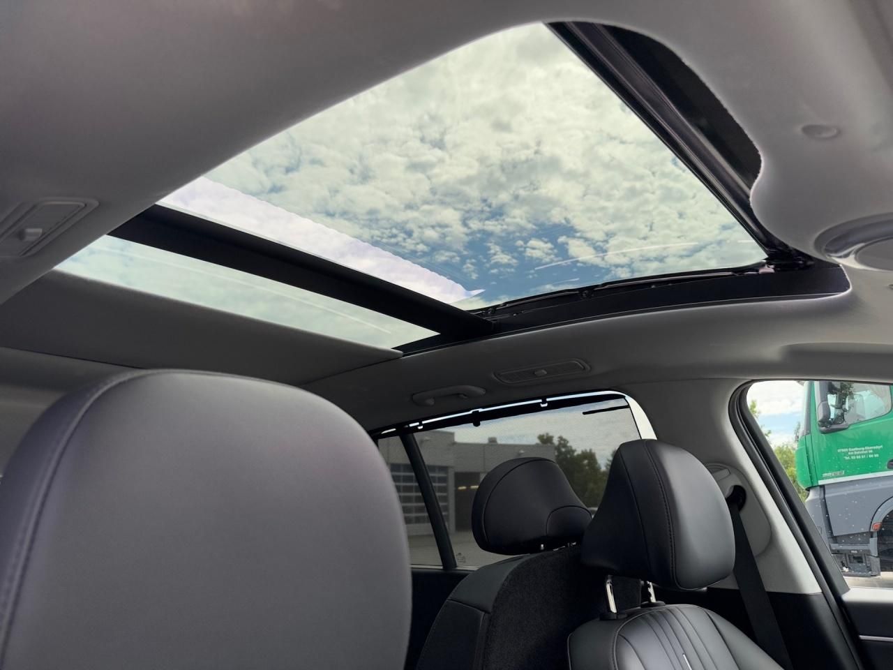 Fahrzeugabbildung Hyundai IONIQ 9 UNIQ ACC AHK AUT KlimaA