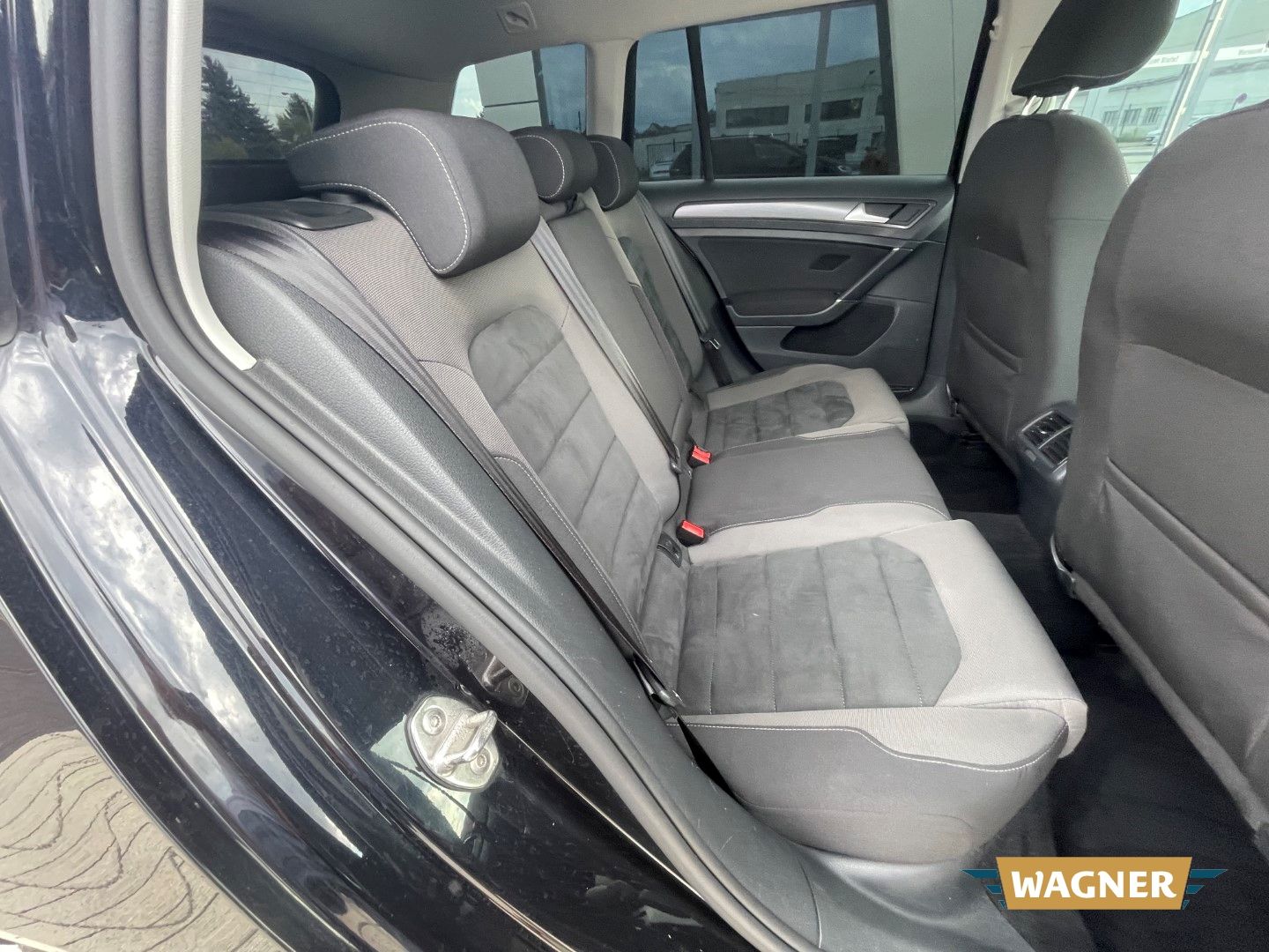Fahrzeugabbildung Volkswagen Golf VII Variant Comfortline BMT Start-Stop