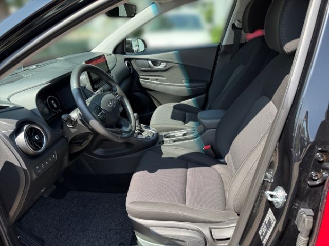 Fahrzeugabbildung Hyundai KONA Prime 2WD 1.6 T-GDI +NAVI+PDC+RFK+KLIMA+ACC