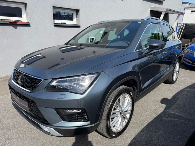 SEAT Ateca Xcellence AHK LED 8-fach Kamera