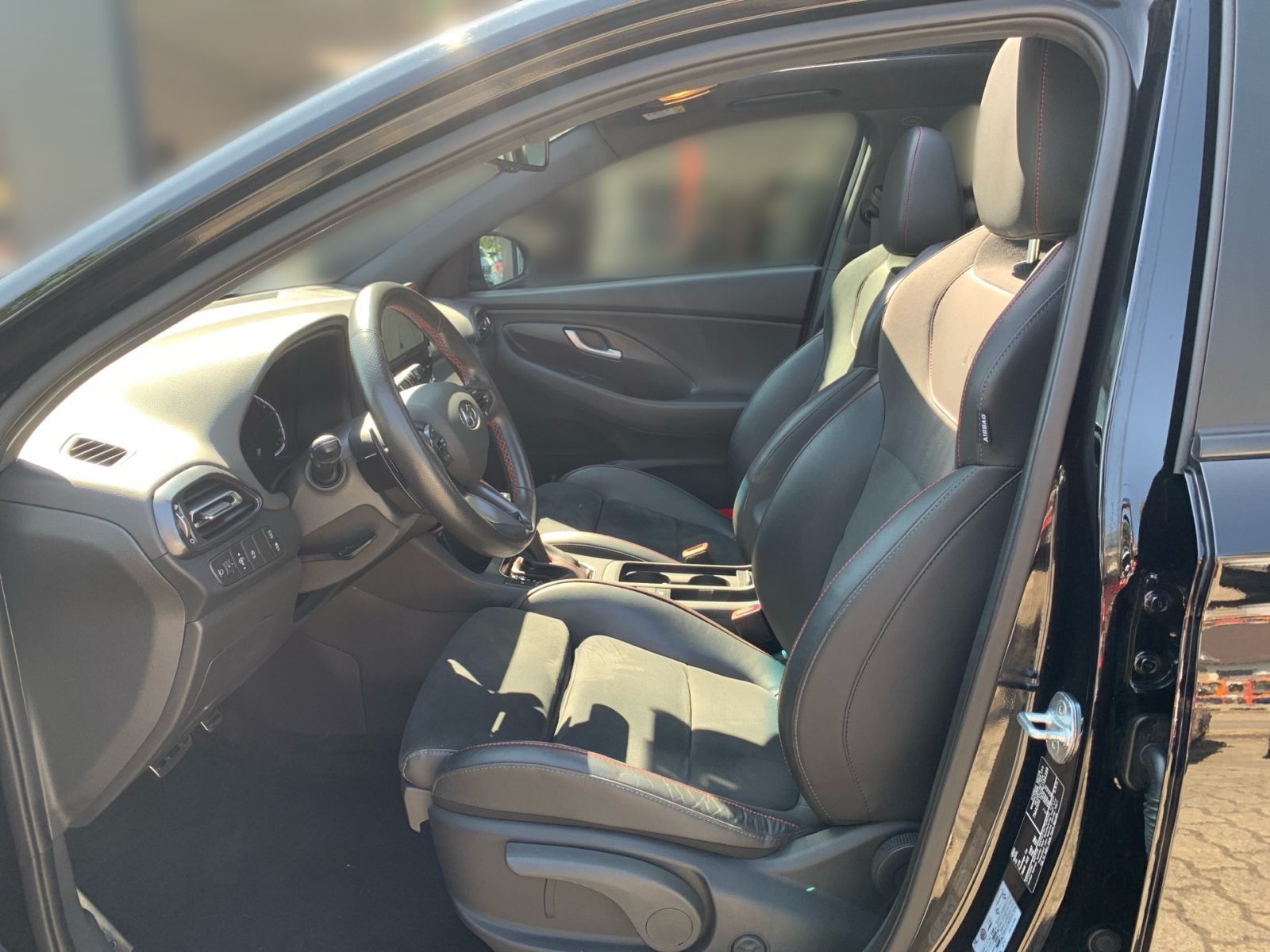 Fahrzeugabbildung Hyundai i30 1.5 T-GDI DCT N-Line Pano