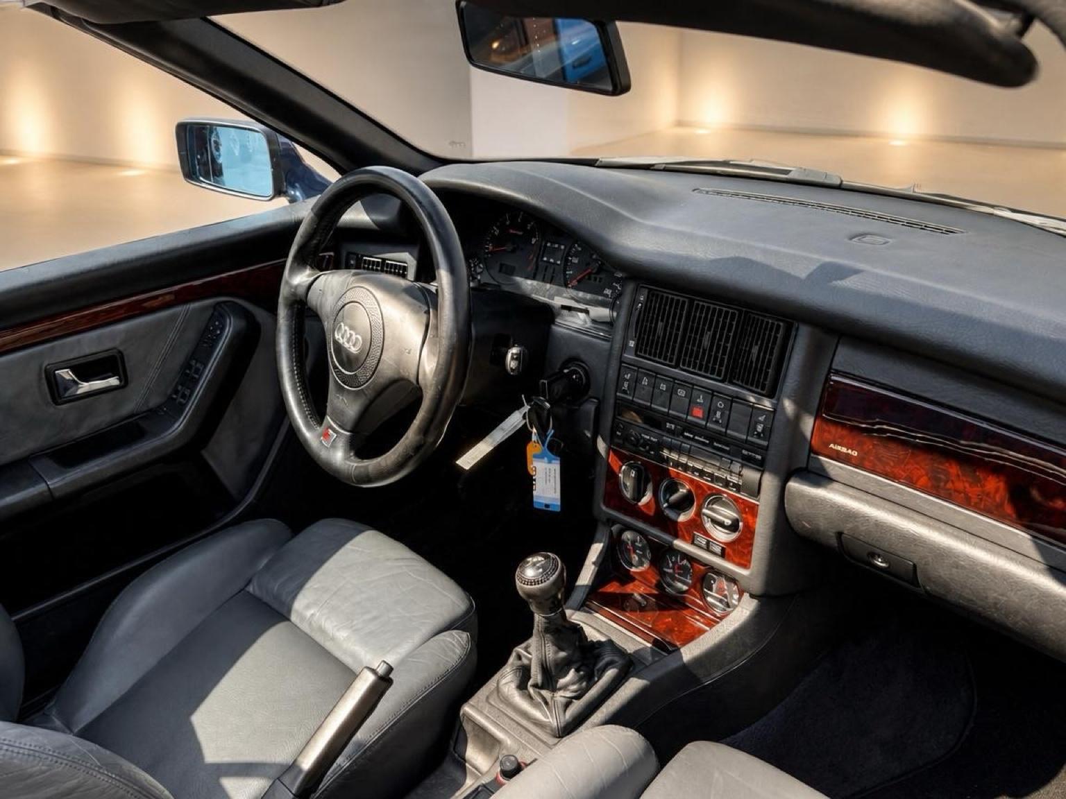 Audi 80 2,6 Cabrio/1.Hand/LEDER/XENON/SHZ/KLIMa
