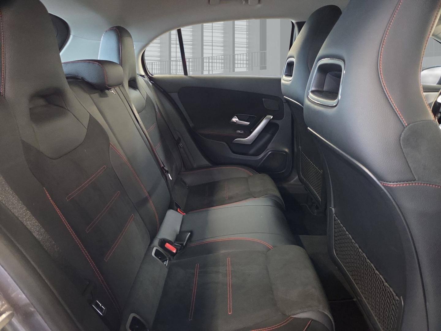 Mercedes-Benz A-Class A-Klasse AMG Line d Automatik Sportpaket S, миниатюра 6