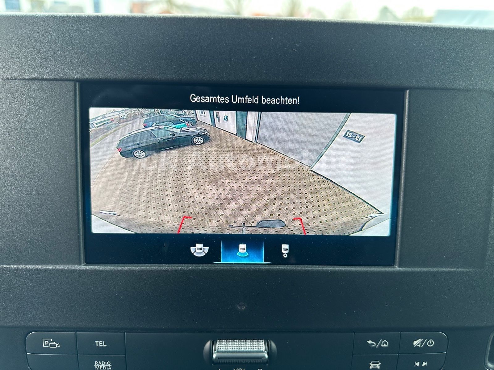 Fahrzeugabbildung Mercedes-Benz Sprinter III Tourer 316 CDI Autom/9 Sitze/Kamera