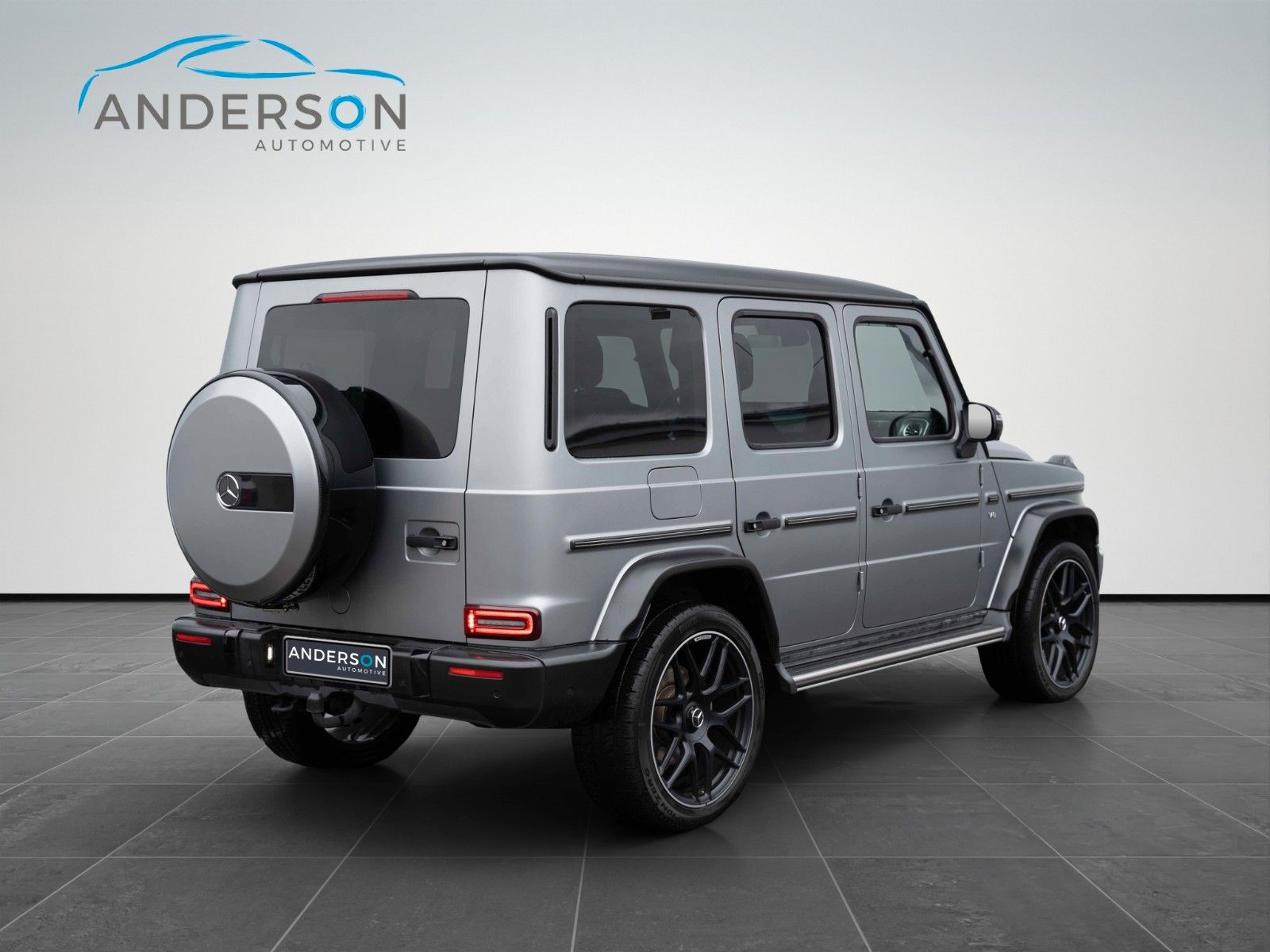 Fahrzeugabbildung Mercedes-Benz G500 V8 AMG BURM MEMORY CARBON 20" PANO 360° G63