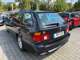 BMW 525i A Touring - BMW 525 aus 2000: 525i
