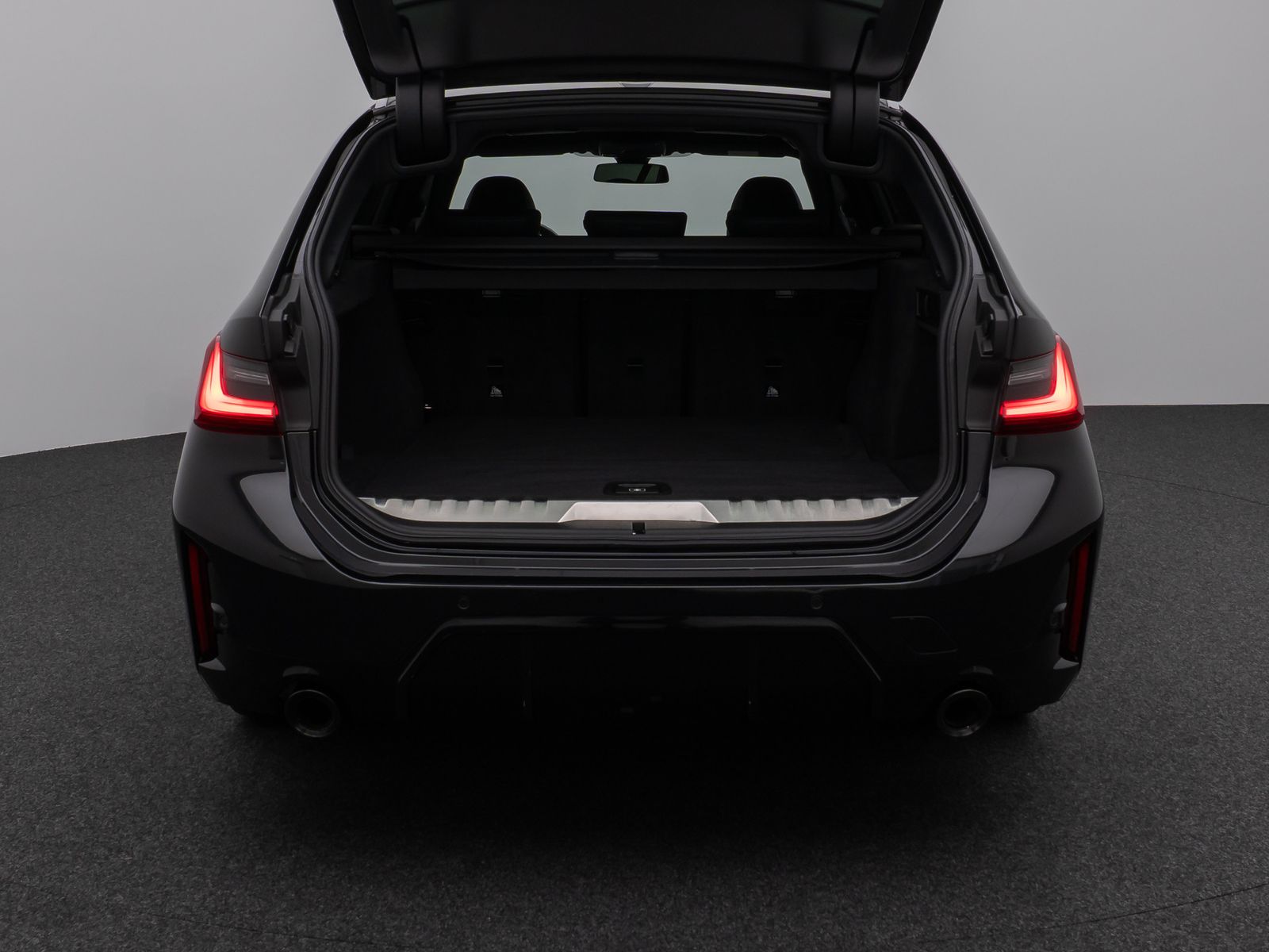 Fahrzeugabbildung BMW 330e M Sport Kamera DAB H/K CockPit+ Stop&Go 19"