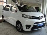 Toyota Proace 2.0 D-4D Autom. Family Comfort 8Sitzer