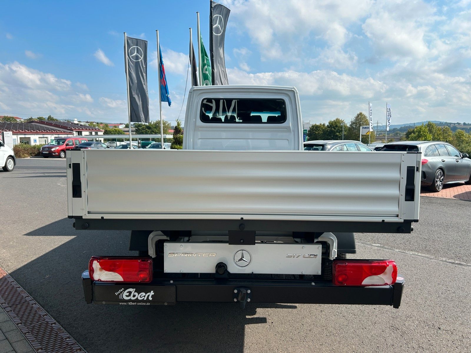 Fahrzeugabbildung Mercedes-Benz Sprinter 317 CDI 4325 DoKa Klima AHK Stdheiz