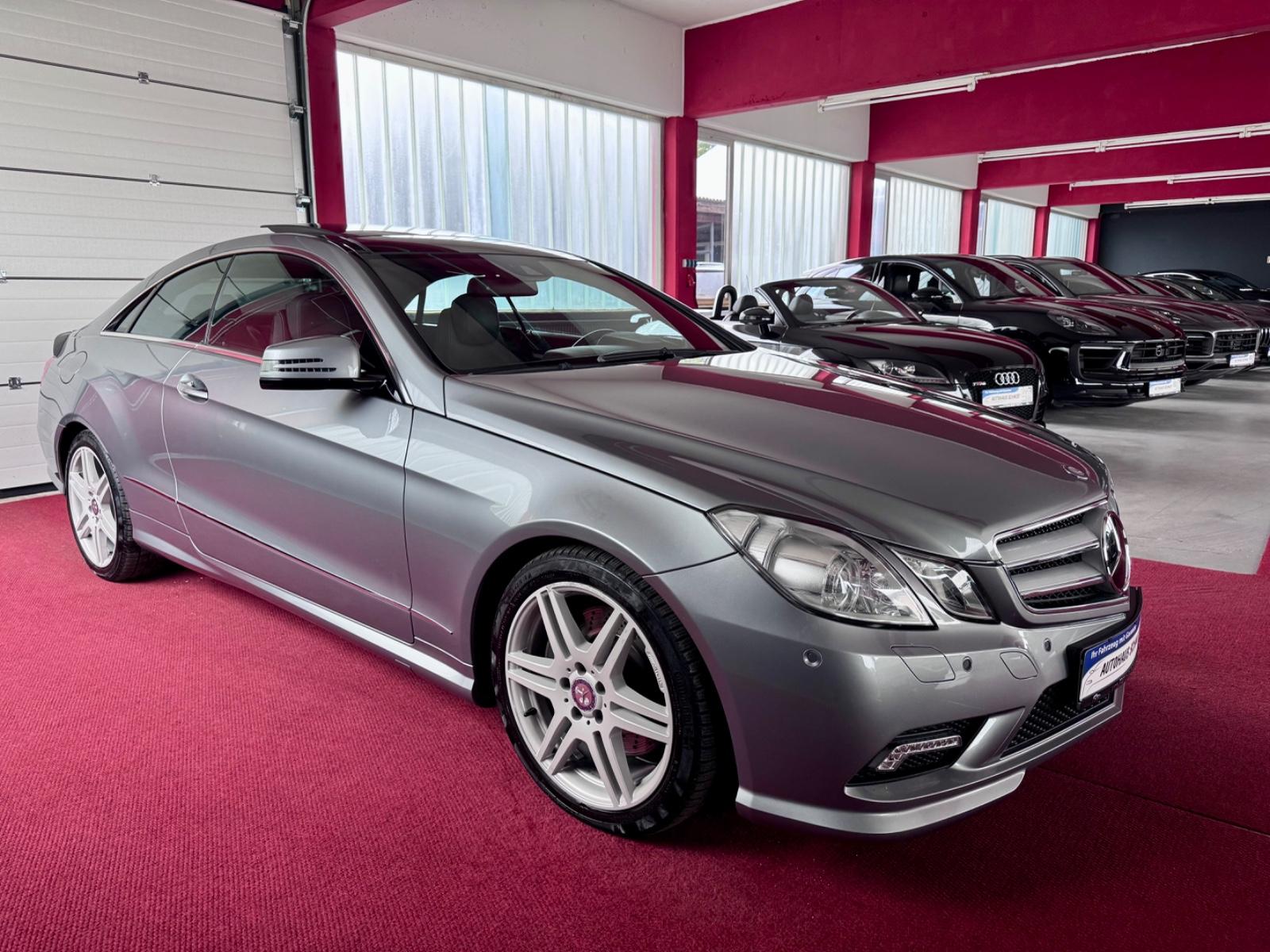 Mercedes-Benz E500 Coupe AMG Line Pano Distronic Comand Kamera