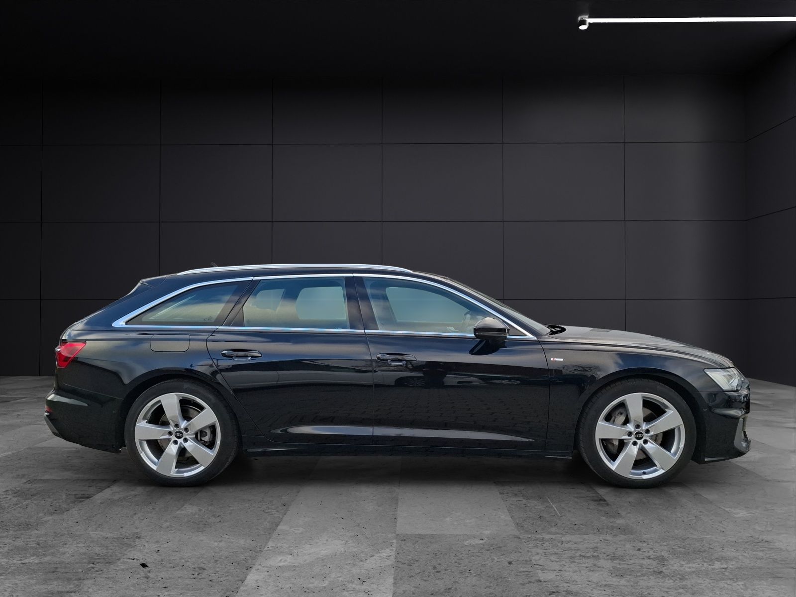 Fahrzeugabbildung Audi A6 Avant 50 TDI quattro S-line Matrix AHK Navi L