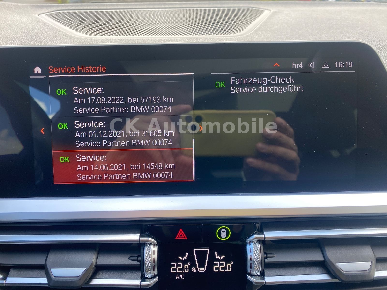 Fahrzeugabbildung BMW M340i Touring xDrive/Navi/HeadUP/Pano/360°