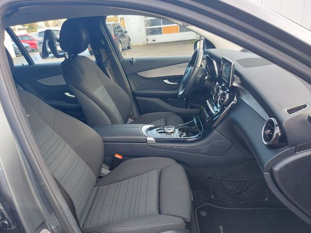 350d GLC 4Matic*Navi/Distronic/RFK/SHZ/Kamera*