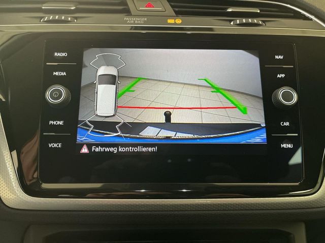 Touran 1.5 TSI DSG Move Bluetooth Navi LED Klima