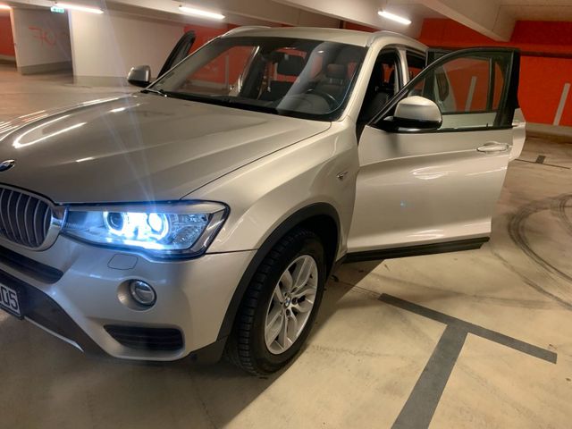 BMW X3 Drive 20d/Euro6/Automatik/Leder/8x ...