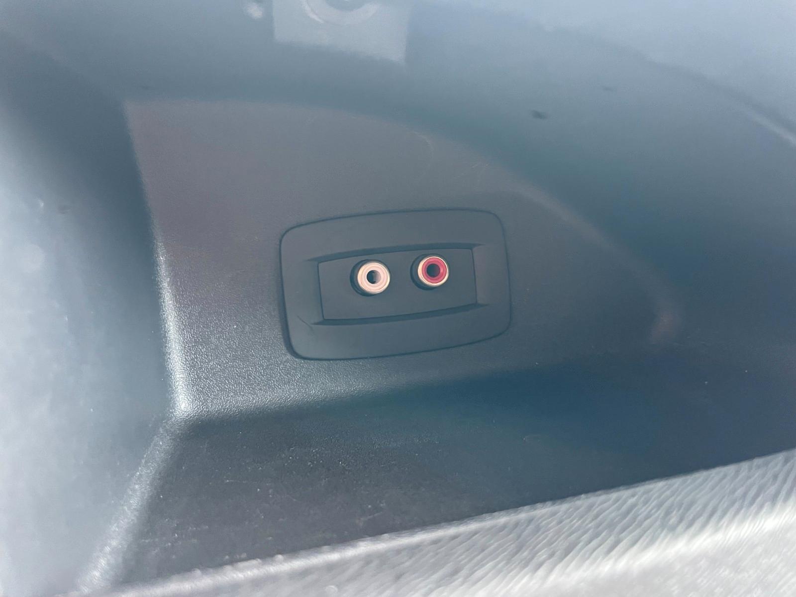 Renault Kangoo 2011 — photo 22