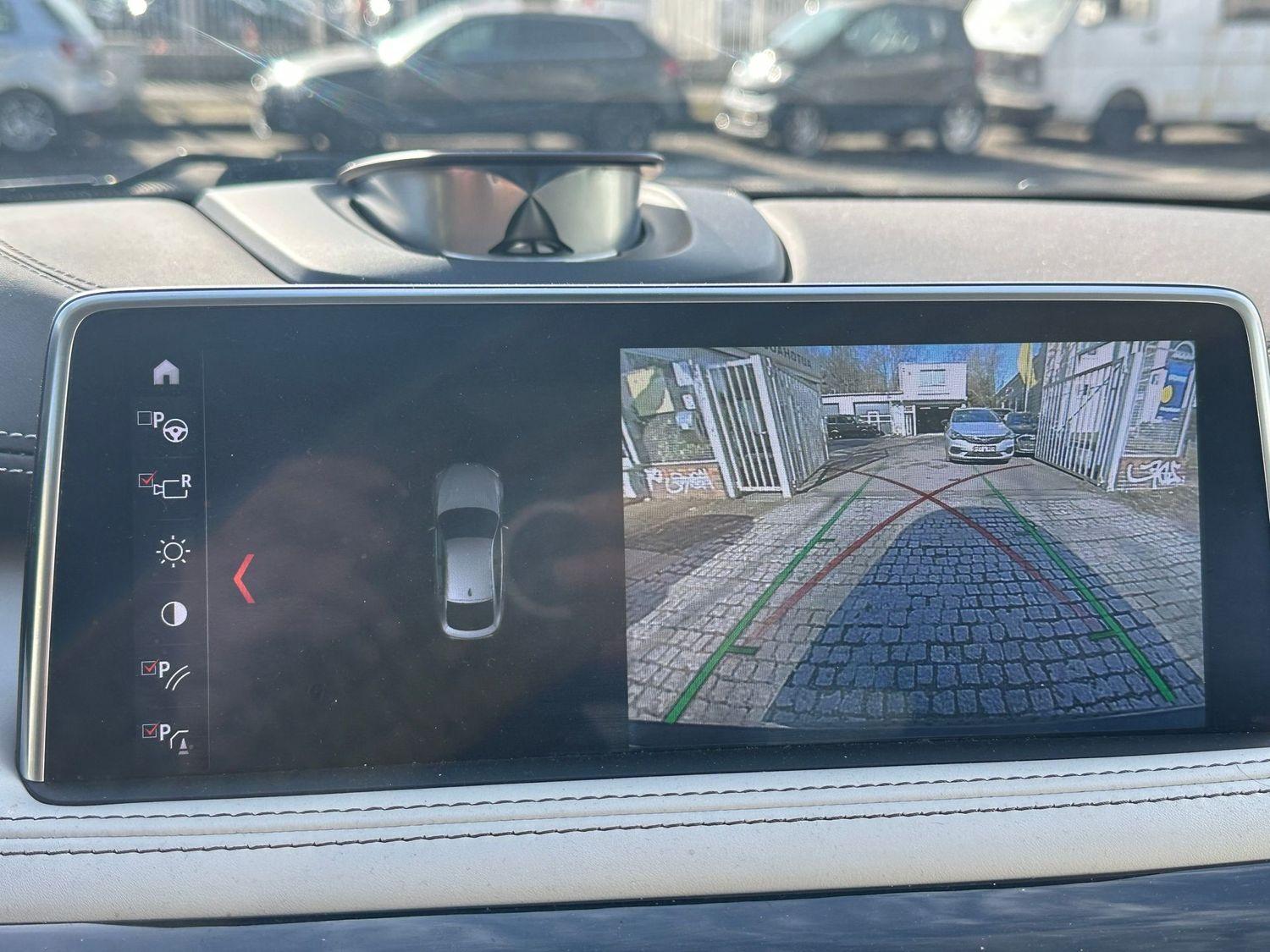 BMW X6 M  Voll-HUD-NaviPro-B&O-Totw-Spur-LED-FondDVD