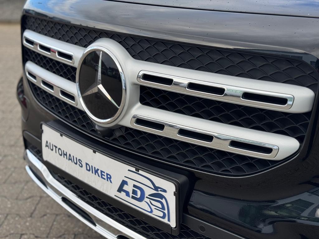 Mercedes-Benz GLB 180