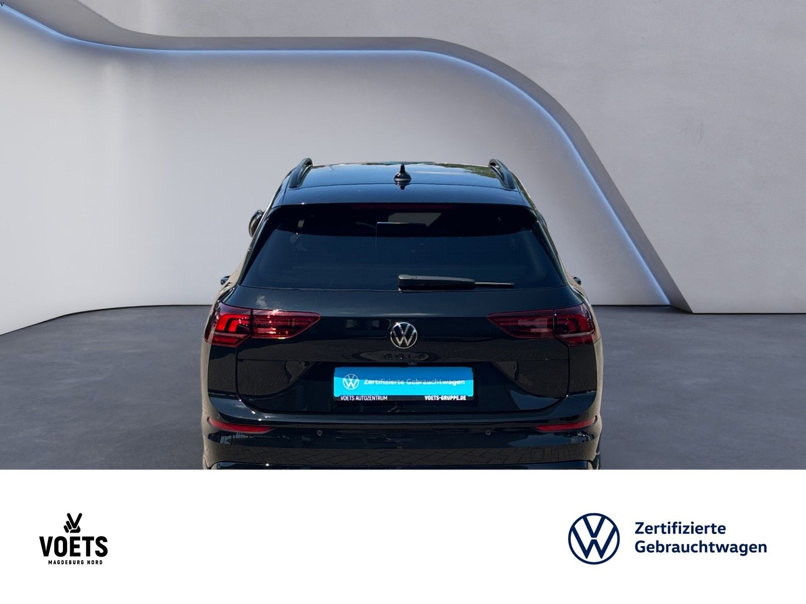 Volkswagen Golf VIII Variant 1.5 eTSI DSG R-Line LED NAVI foto 5