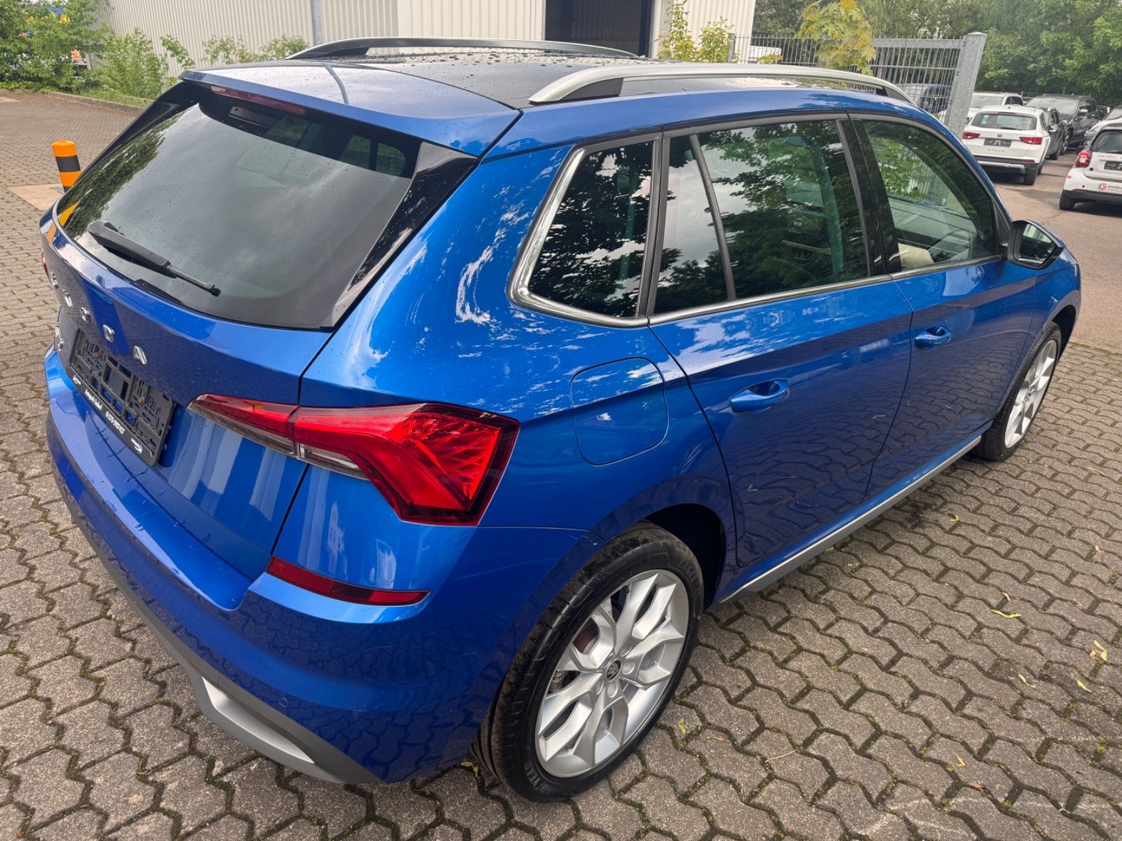 Fahrzeugabbildung SKODA Kamiq Style Leder+Panorama+Navi+LED+LANE