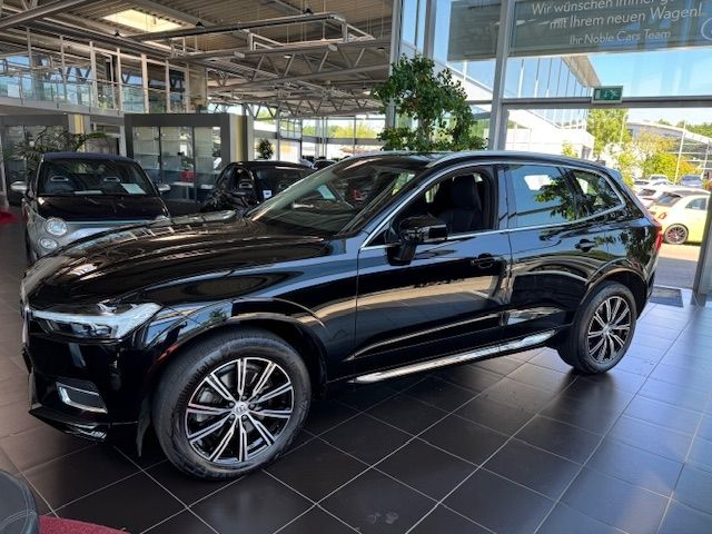 Fahrzeugabbildung Volvo XC60 Inscription AWD LEDER RFK 19"