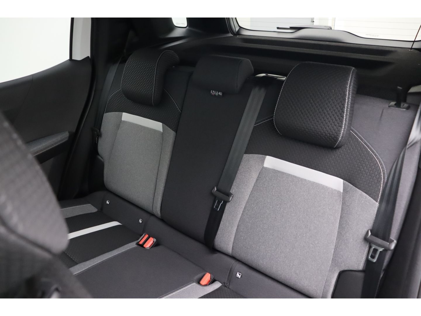 Fahrzeugabbildung Opel Frontera Mild Hybrid 107 kW GS ++ Sitzheizung++