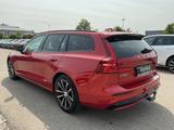 Volvo V60  T6 Plus Dark Plug-In AWD AHK Kamera Google - Volvo V60 in Augsburg