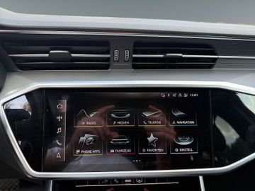 Audi A6 - 12