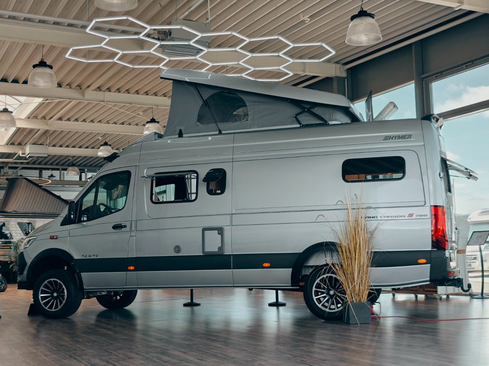 Fahrzeugabbildung HYMER / ERIBA / HYMERCAR GRAND CANYON S 700 4x4 RSX ONE by palmo