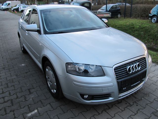 Audi A3 Sportback 2.0 TDI Ambiente-AHK-2.Hd