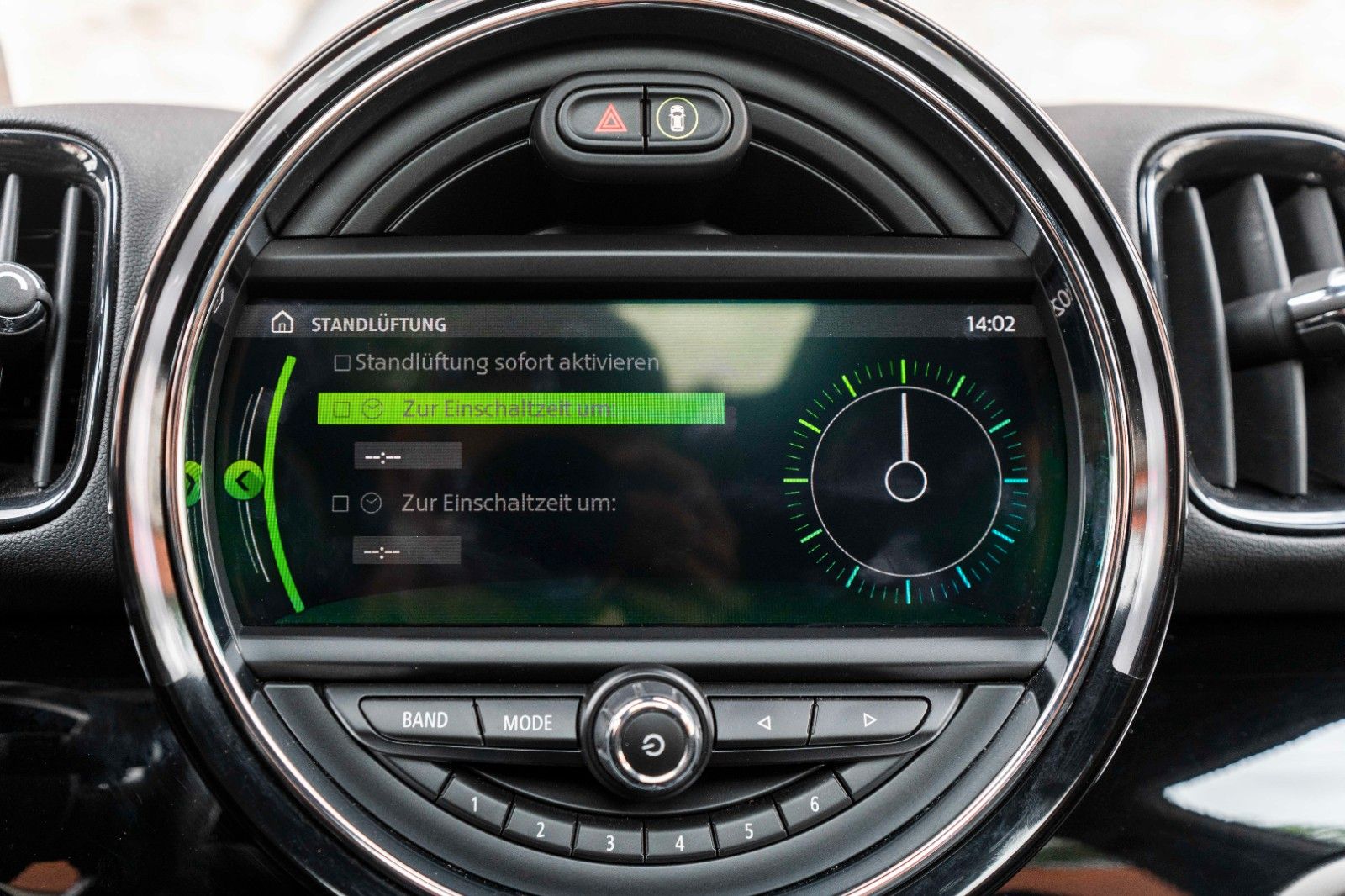 Fahrzeugabbildung MINI Cooper S Countryman ALL4 HUD H&K KAM LED PANO