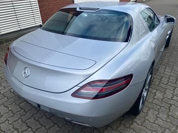 2010 Mercedes-BENZ SLS AMG — миниатюра 15