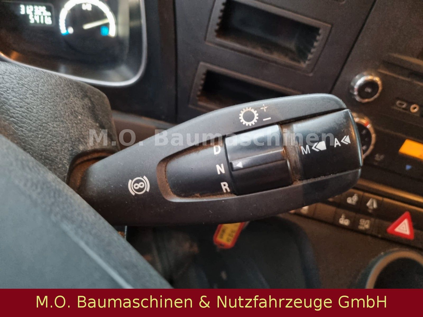 Fahrzeugabbildung Mercedes-Benz Antos 2546 / Euro 6 / 6x2 / Meiler Abroller /