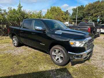 Dodge RAM 1500 Larami4x4 CrewCab unfallfrei in Hamburg