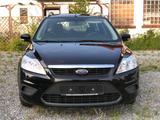 Ford Focus 1.6 Turnier *Tüv/Service Neu *Klima - Ford Focus aus 2010: 1.6