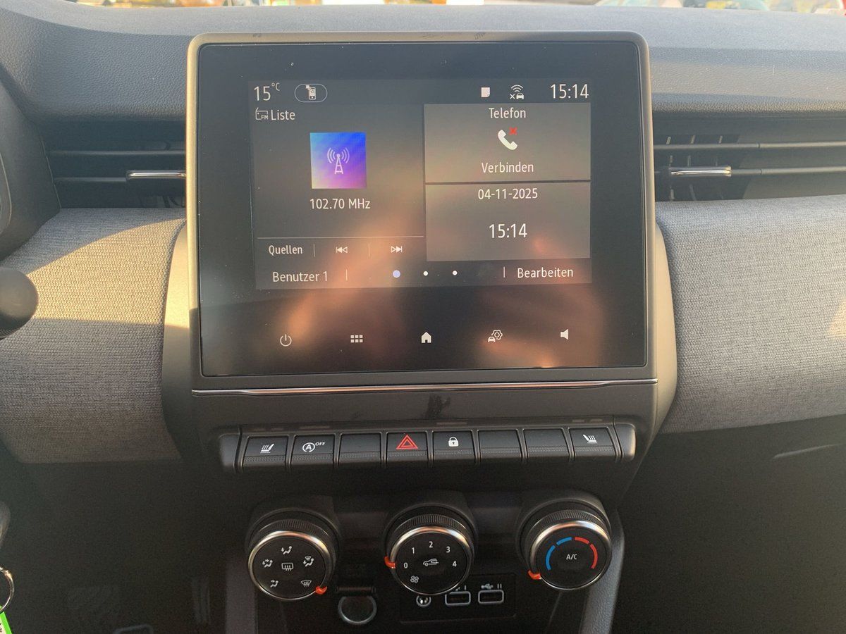 Renault Clio - Bild 18