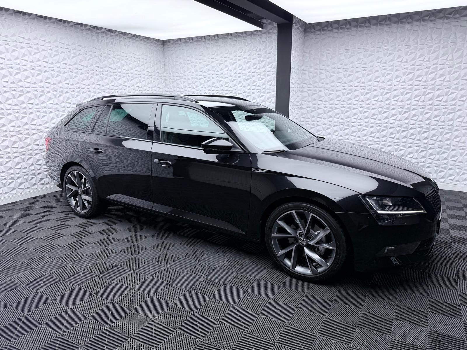 Fahrzeugabbildung SKODA SPORTLINE 2.0 TDI/VIRTUAL/R-CAM/LED/ACC/DCC/DAB+