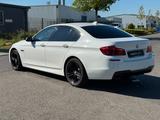 BMW 520d Lim. M-Paket*Autom.*Navi*HUD*Schiebedach* - BMW 520: M Paket