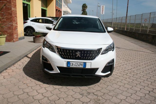 Peugeot 3008 BlueHDi 130 S&S EAT8 Business