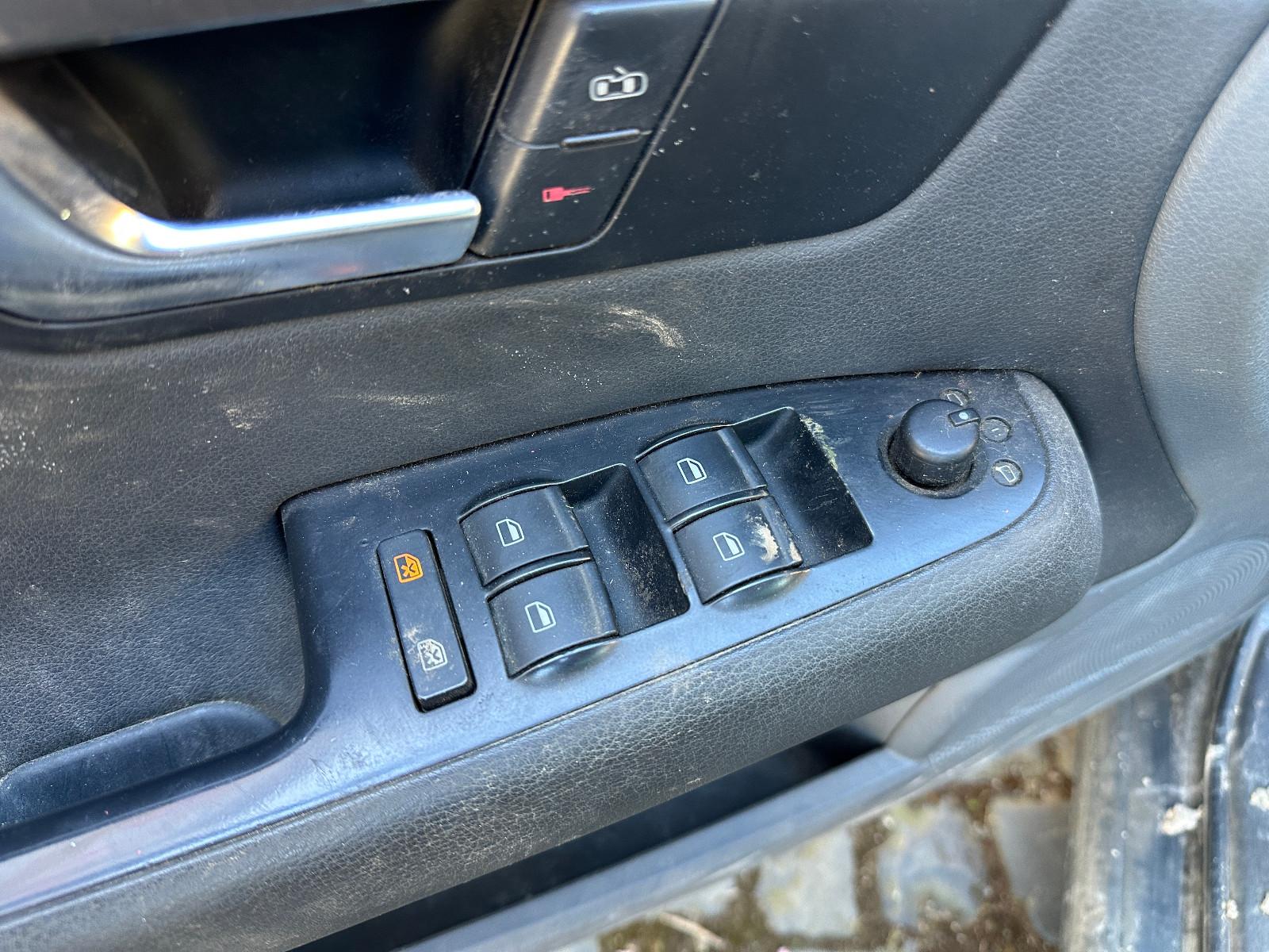 Seat Exeo 2012 — photo 14
