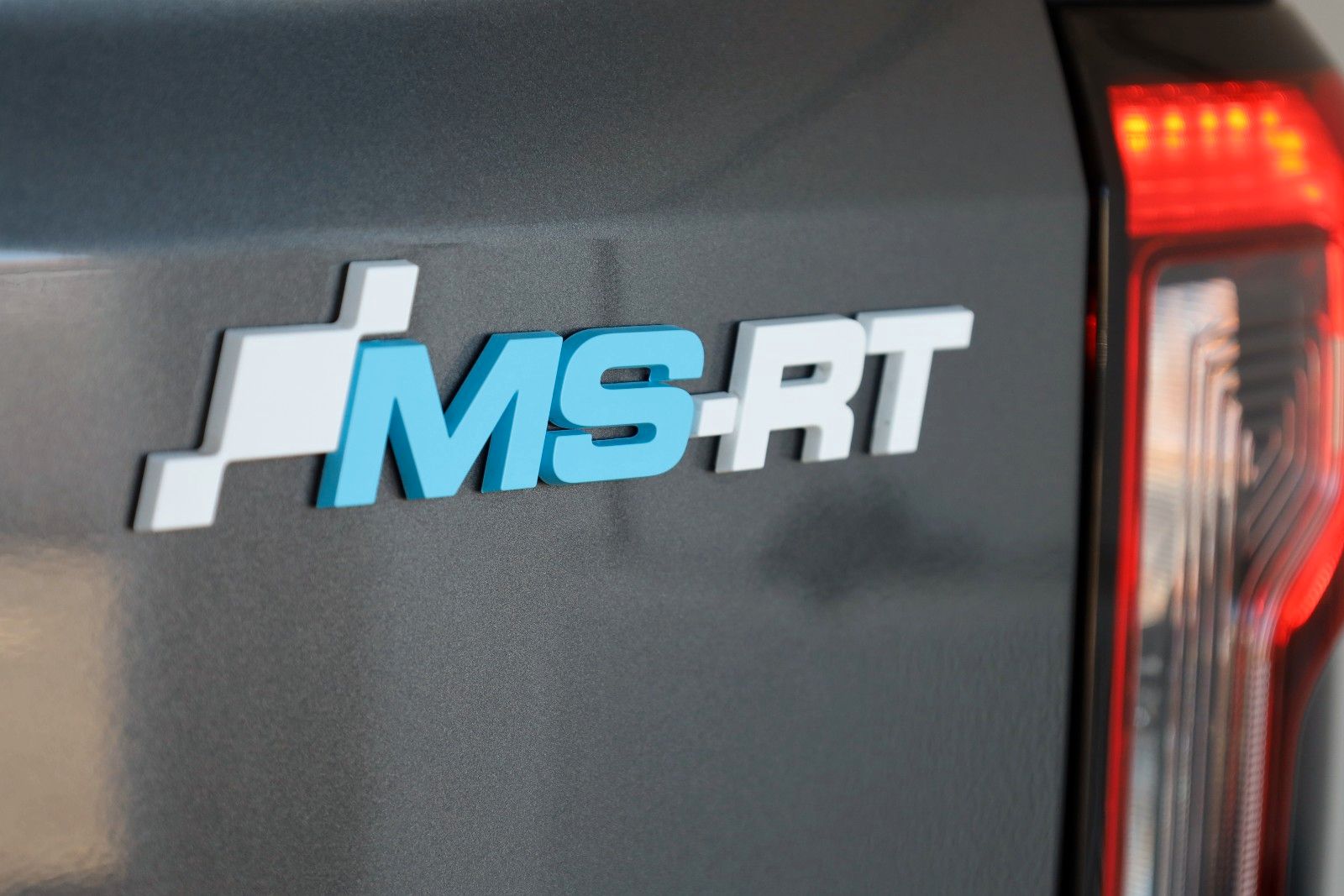 Fahrzeugabbildung Ford Ranger MS-RT 3.0 V6 ECOBLUE, Rollo el.,LM"21,AHK