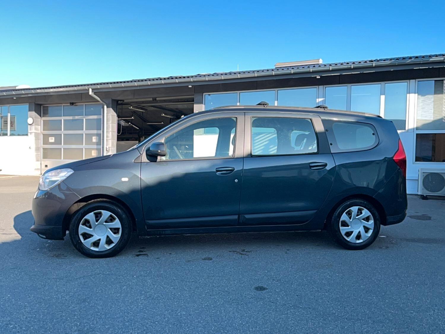 Dacia Lodgy 2015 — engine 1.461 cm³, 90 HP (66kW)