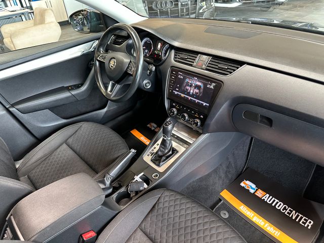 Skoda Octavia *PANO*SitzStandLenkradHZ*ACC*AHK*NAVI*