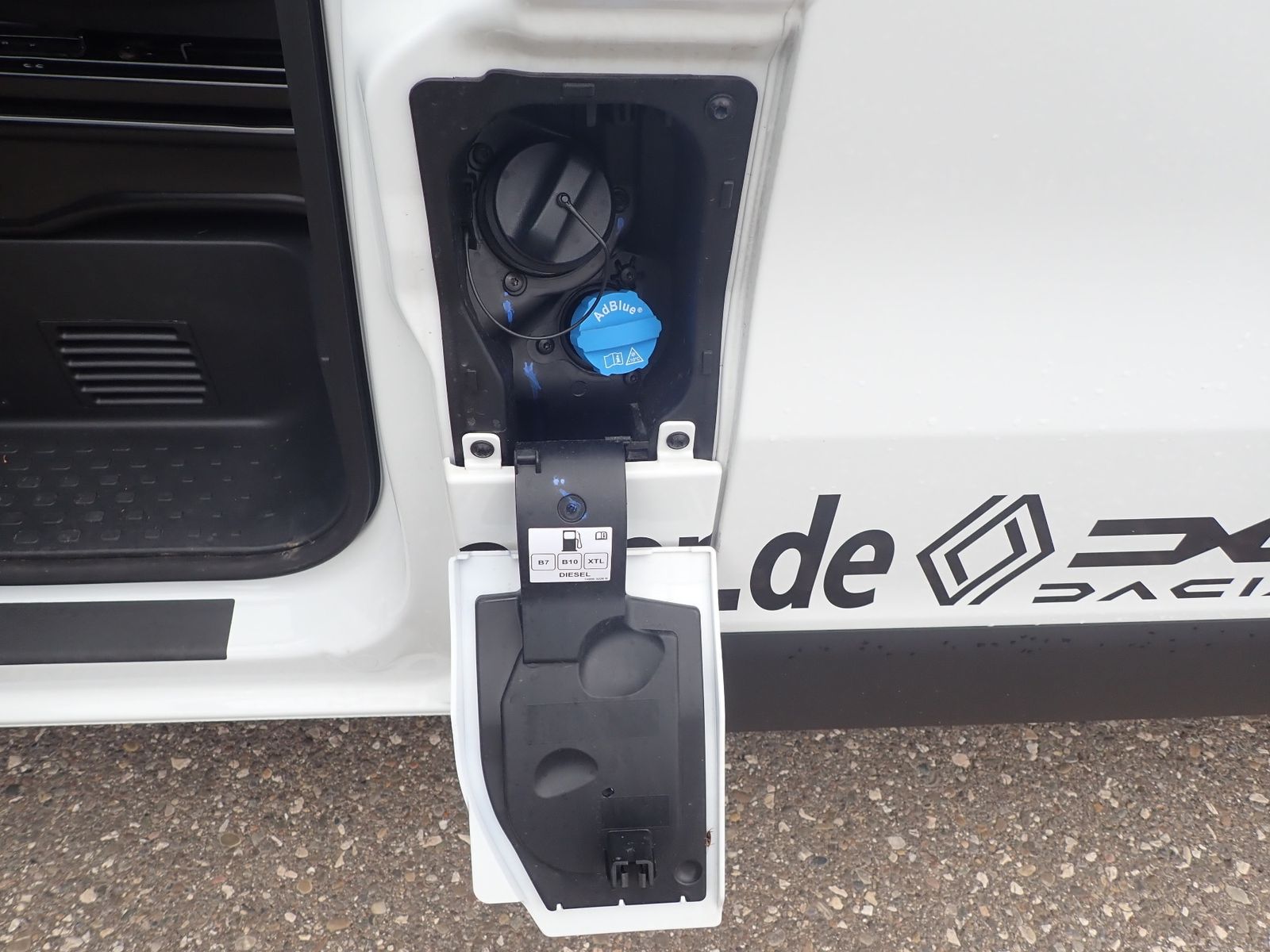 Fahrzeugabbildung Renault Trafic Lkw Komfort L1H1 3,0t Blue dCi 130 MY25