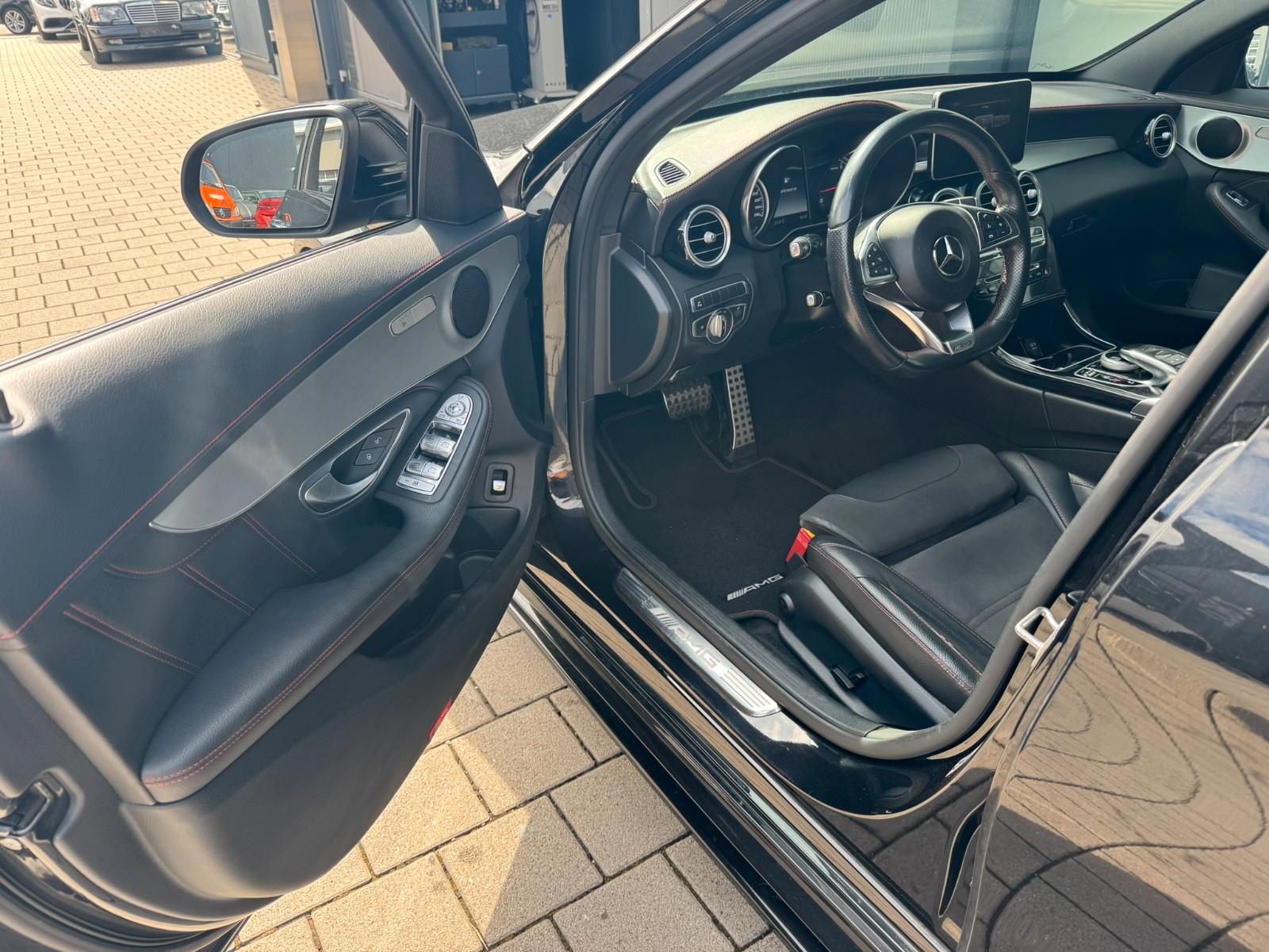 Mercedes-Benz C 43 AMG
