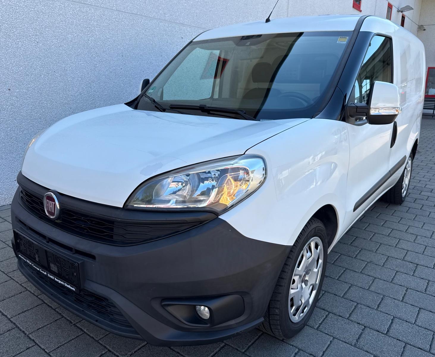Fiat Doblo SX Kasten Benzin/CNG Klima,Ahk,Sortimo