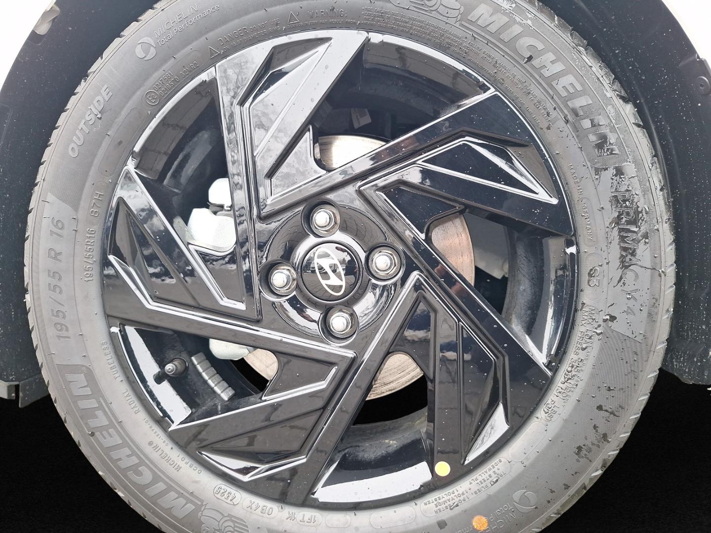Hyundai i20 1.0T DCT BLACKLINE LED SHZ LHZ Navi Bose, миниатюра 5